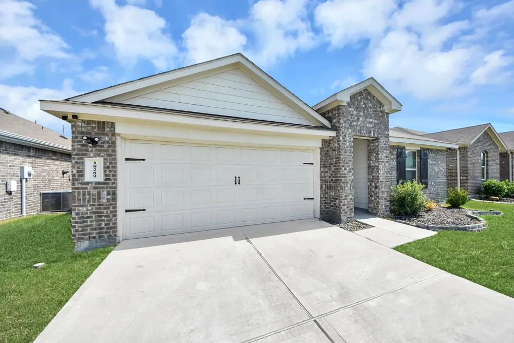 18289 Eaton Mill Drive New Caney, TX 77357