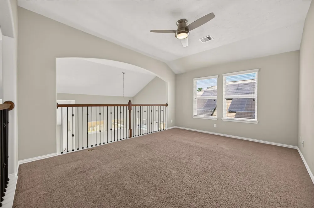 104 Long Meadow Court Clute, TX 77531