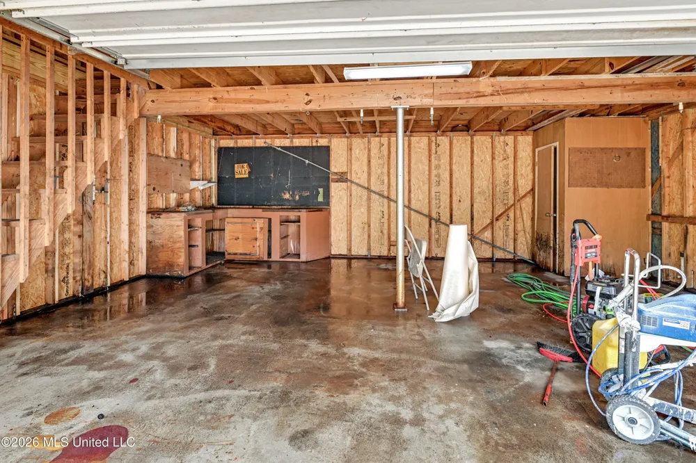 3706 Devonshire Drive Moss Point, MS 39563