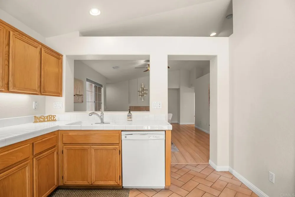 149 River Rock Ct Santee, CA 92071