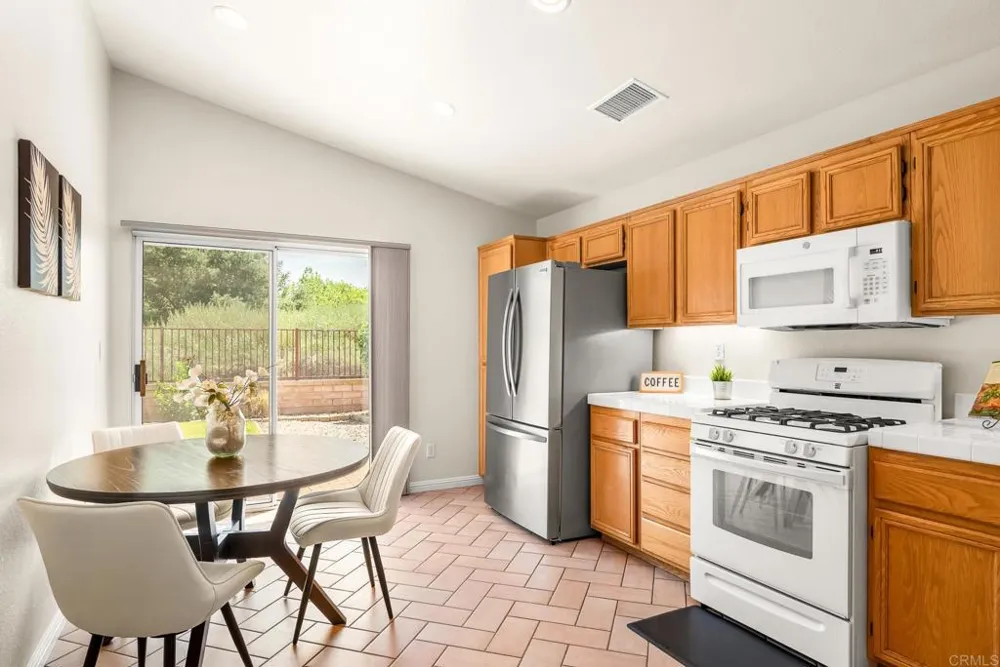 149 River Rock Ct Santee, CA 92071