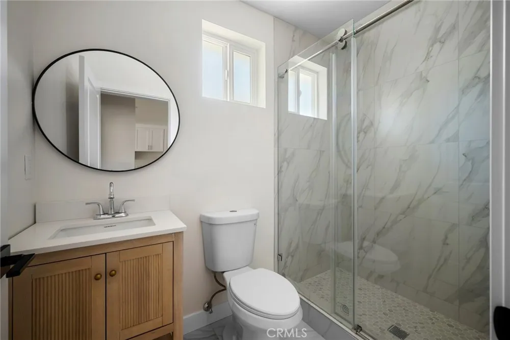 6851 De Celis Place #1/2 Van Nuys, CA 91406
