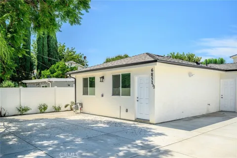 6851 De Celis Place #1/2