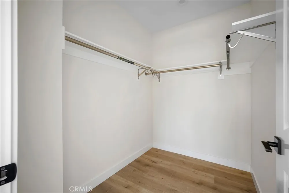 6849 De Celis Place #1/2 Van Nuys, CA 91406