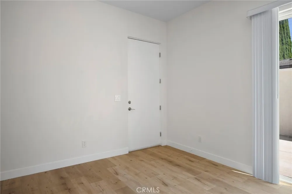 6849 De Celis Place #1/2 Van Nuys, CA 91406