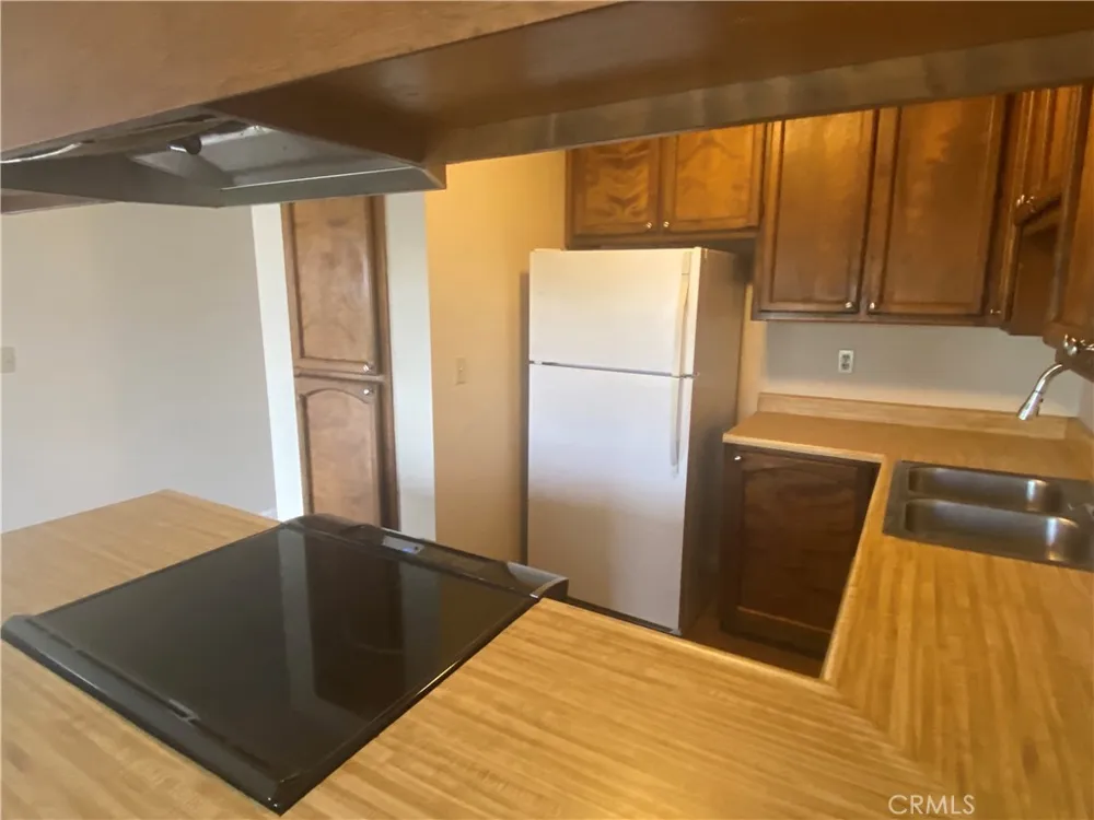 19759 Oak Flat Road Hidden Valley Lake, CA 95467