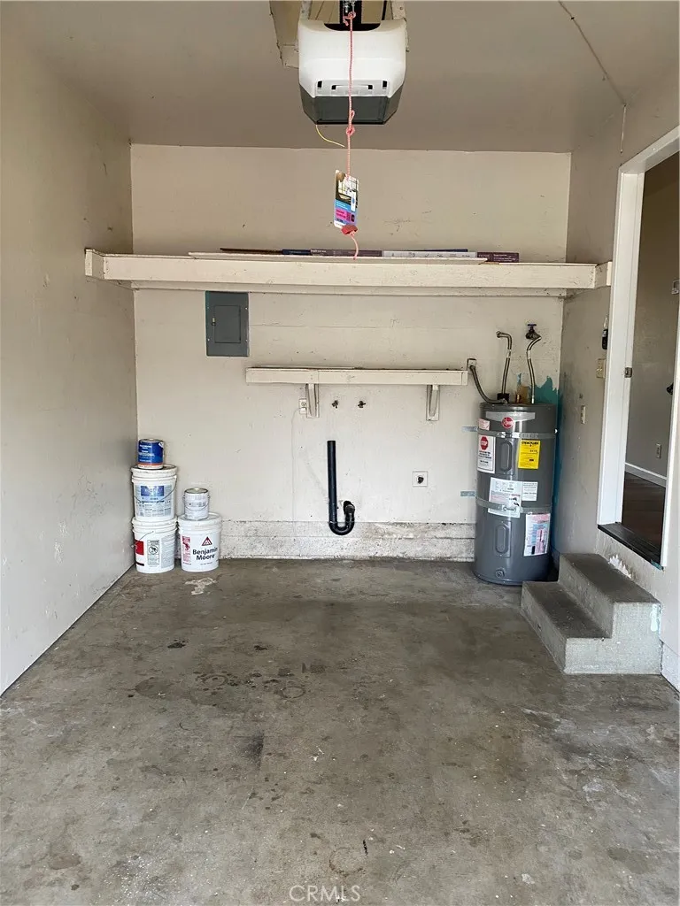 19759 Oak Flat Road Hidden Valley Lake, CA 95467