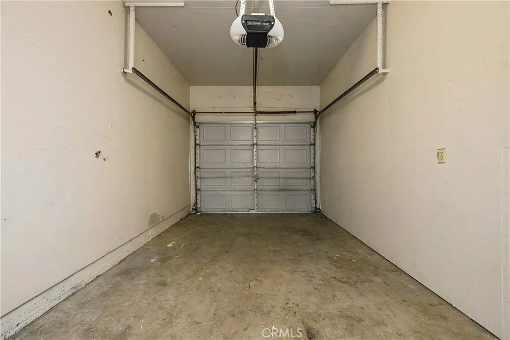 19759 Oak Flat Road Hidden Valley Lake, CA 95467