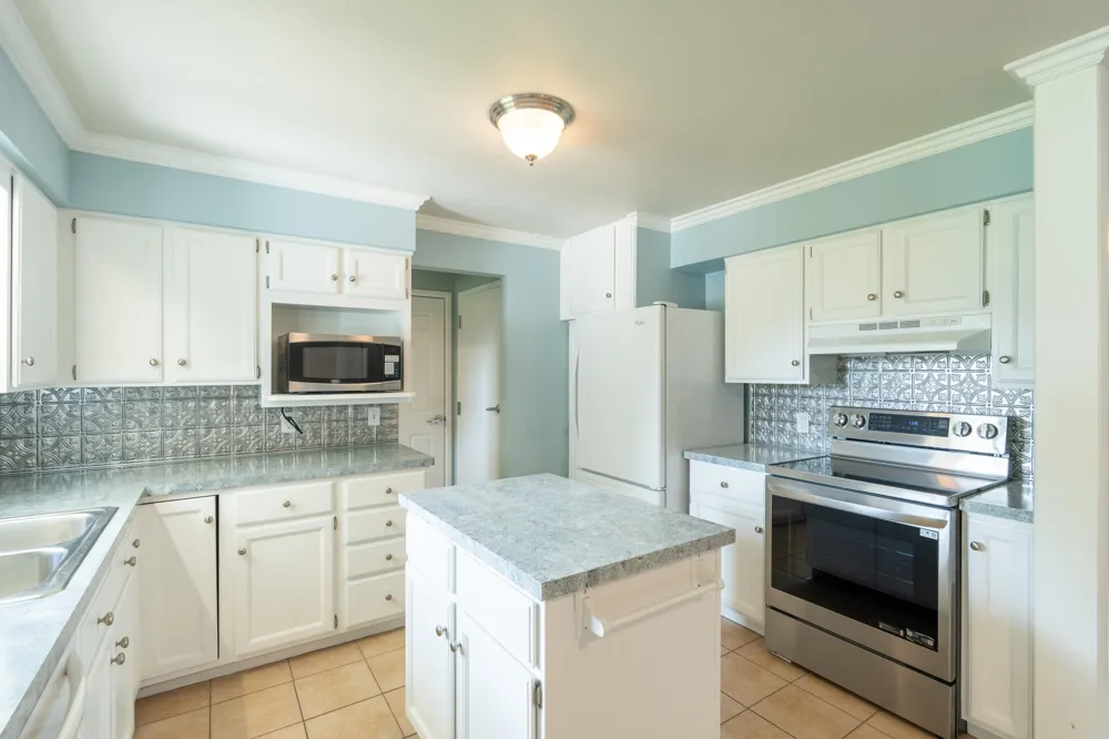 3324 Brooklyn Avenue SE Grand Rapids, MI 49508