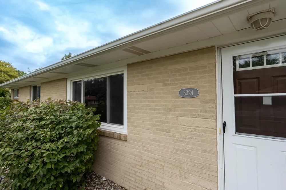 3324 Brooklyn Avenue SE Grand Rapids, MI 49508