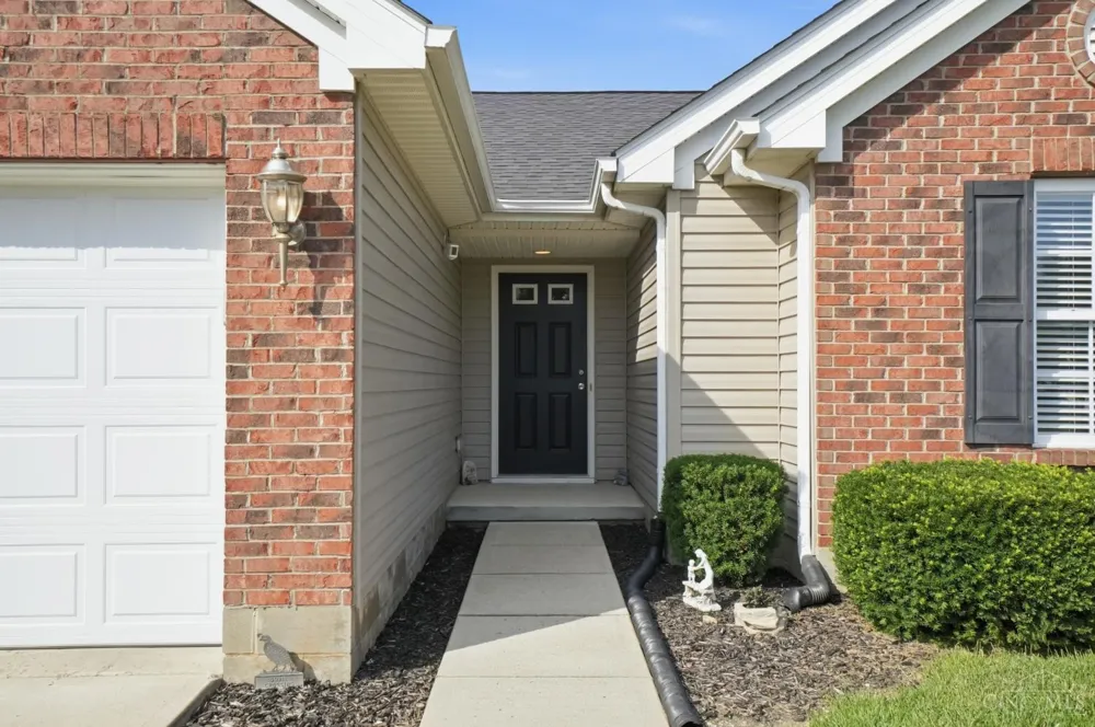 213 Blue Quail Place Trenton, OH 45067