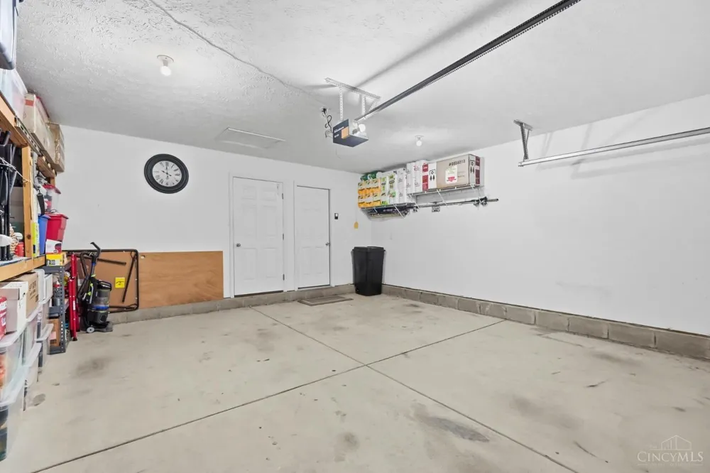 213 Blue Quail Place Trenton, OH 45067