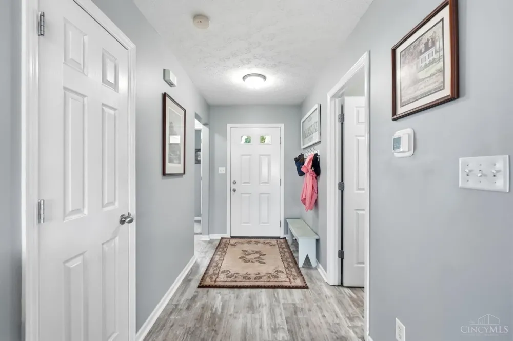 213 Blue Quail Place Trenton, OH 45067