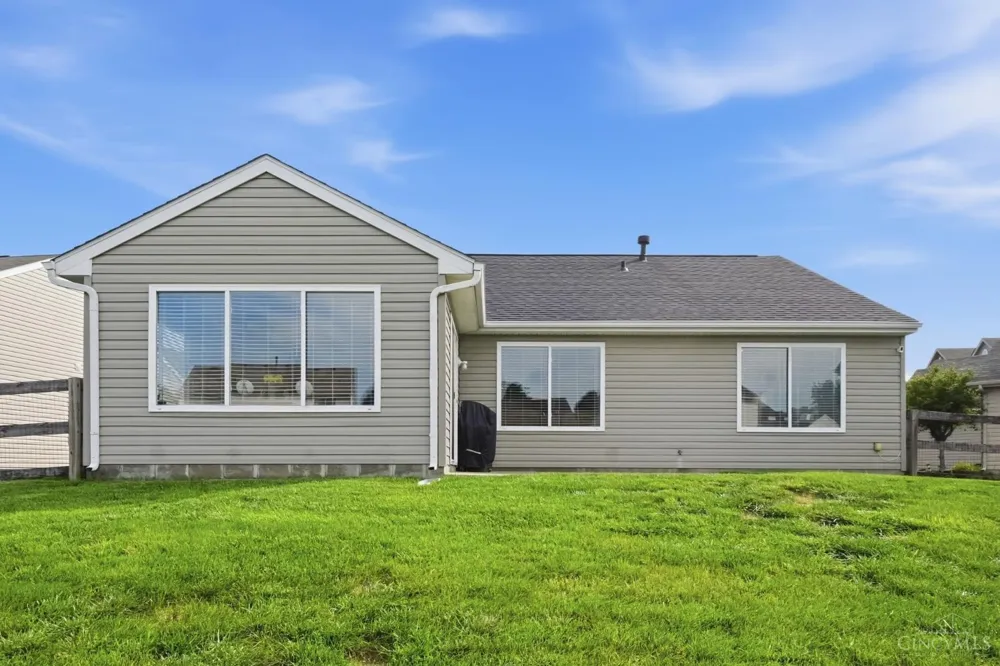 213 Blue Quail Place Trenton, OH 45067
