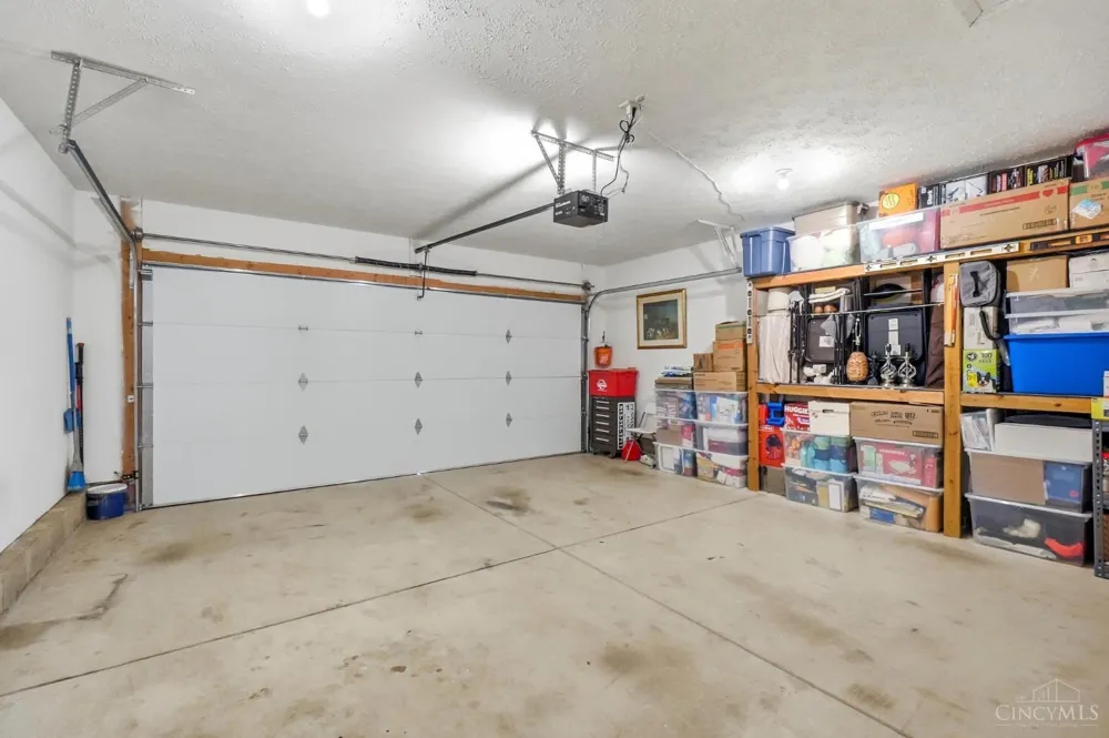 213 Blue Quail Place Trenton, OH 45067