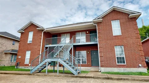 1507 Hollowhill Drive #A