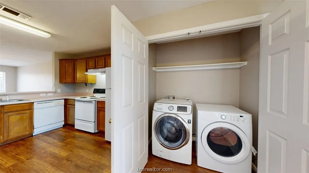 1507 Hollowhill Drive #A Bryan, TX 77802