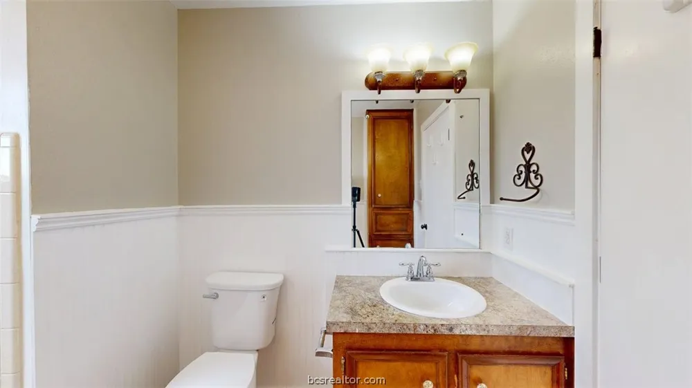 8251 W SH-21 Bryan, TX 77807