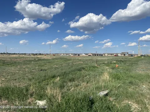 0 W Farmers Avenue