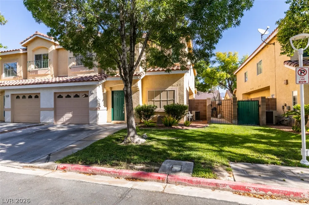 6532 Angel Mountain Avenue Las Vegas, NV 89130