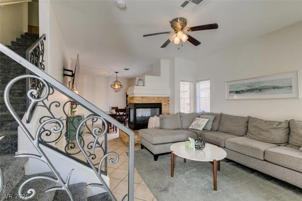 6532 Angel Mountain Avenue Las Vegas, NV 89130