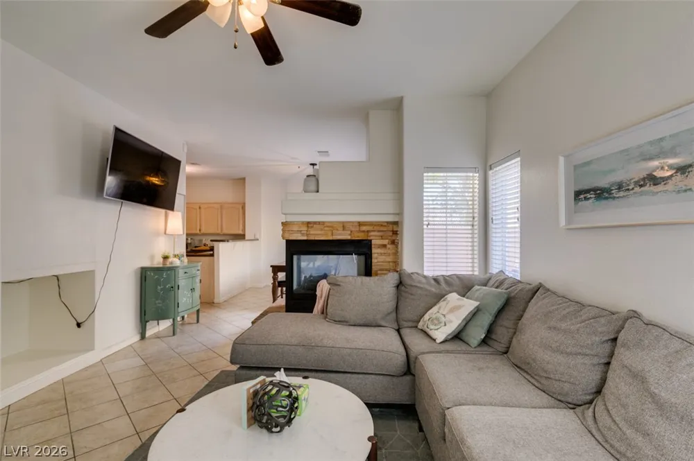6532 Angel Mountain Avenue Las Vegas, NV 89130