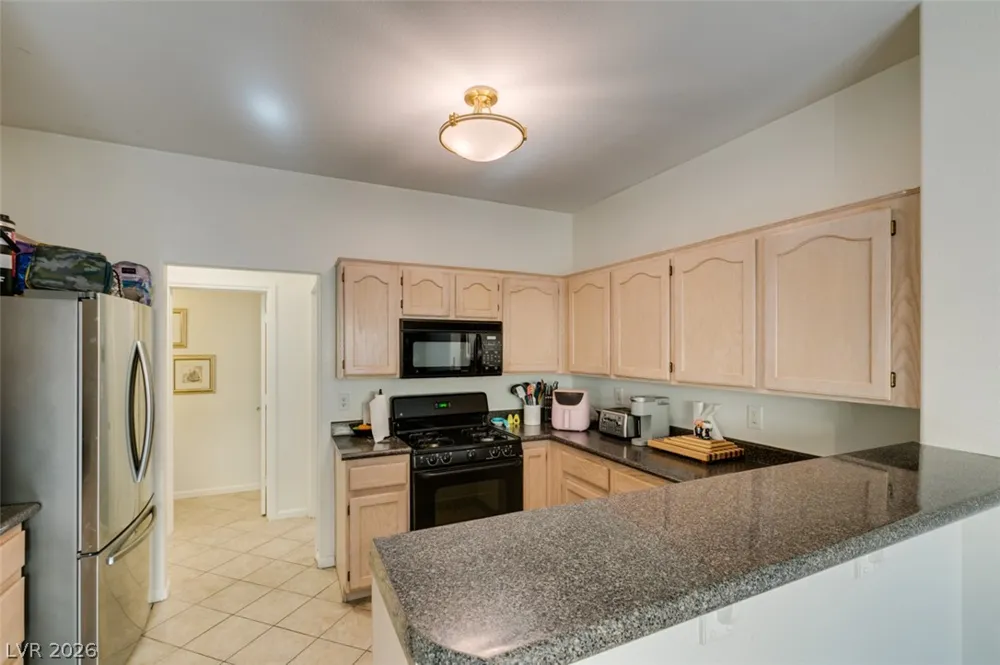 6532 Angel Mountain Avenue Las Vegas, NV 89130