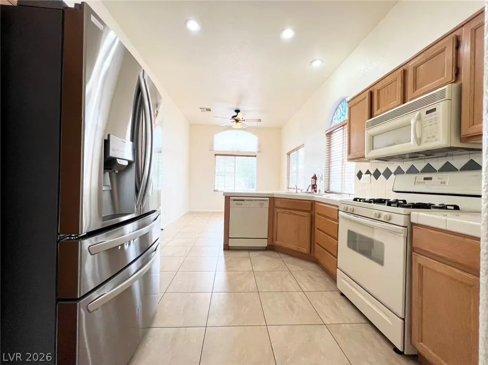 912 Midpride Street Las Vegas, NV 89144