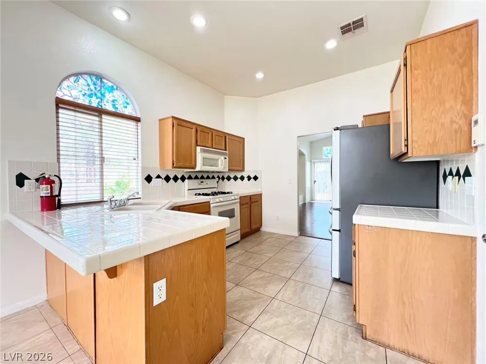 912 Midpride Street Las Vegas, NV 89144