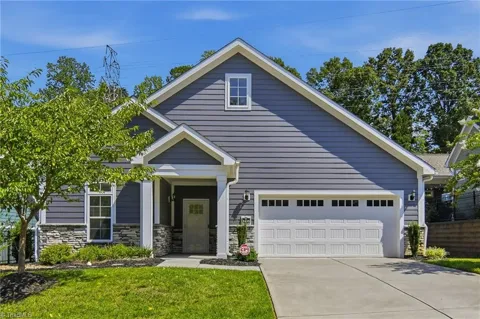 2438 Albemarle Court
