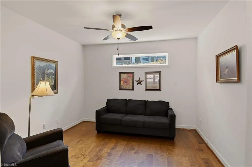 2438 Albemarle Court Winston-Salem, NC 27106