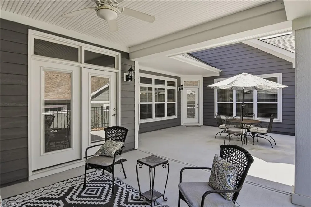 2438 Albemarle Court Winston-Salem, NC 27106