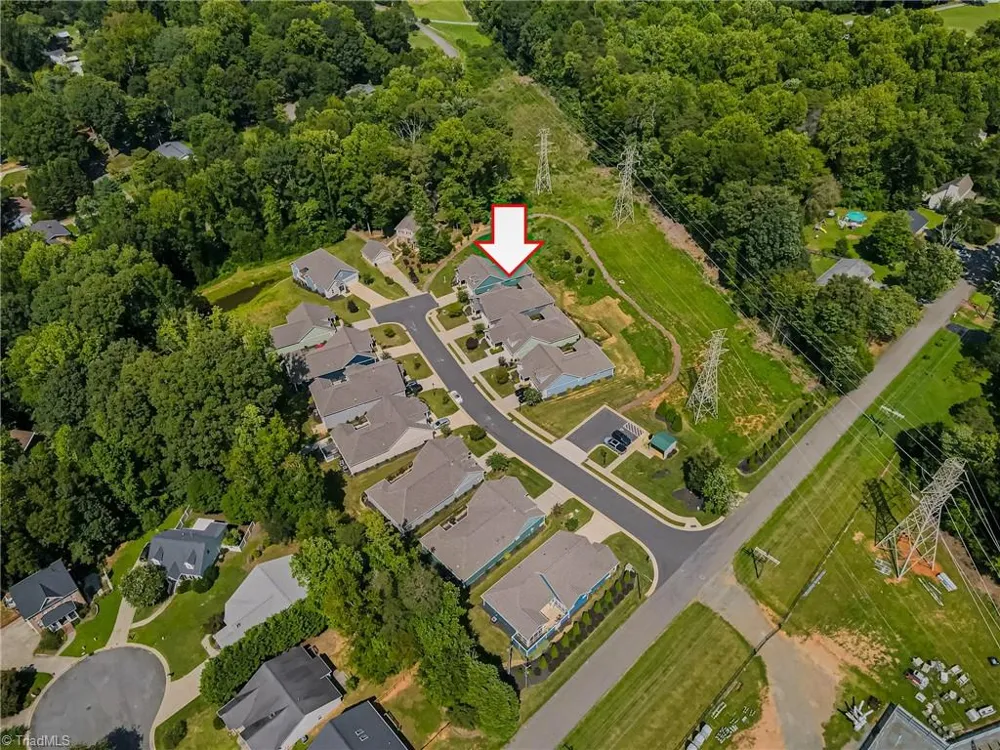 2438 Albemarle Court Winston-Salem, NC 27106