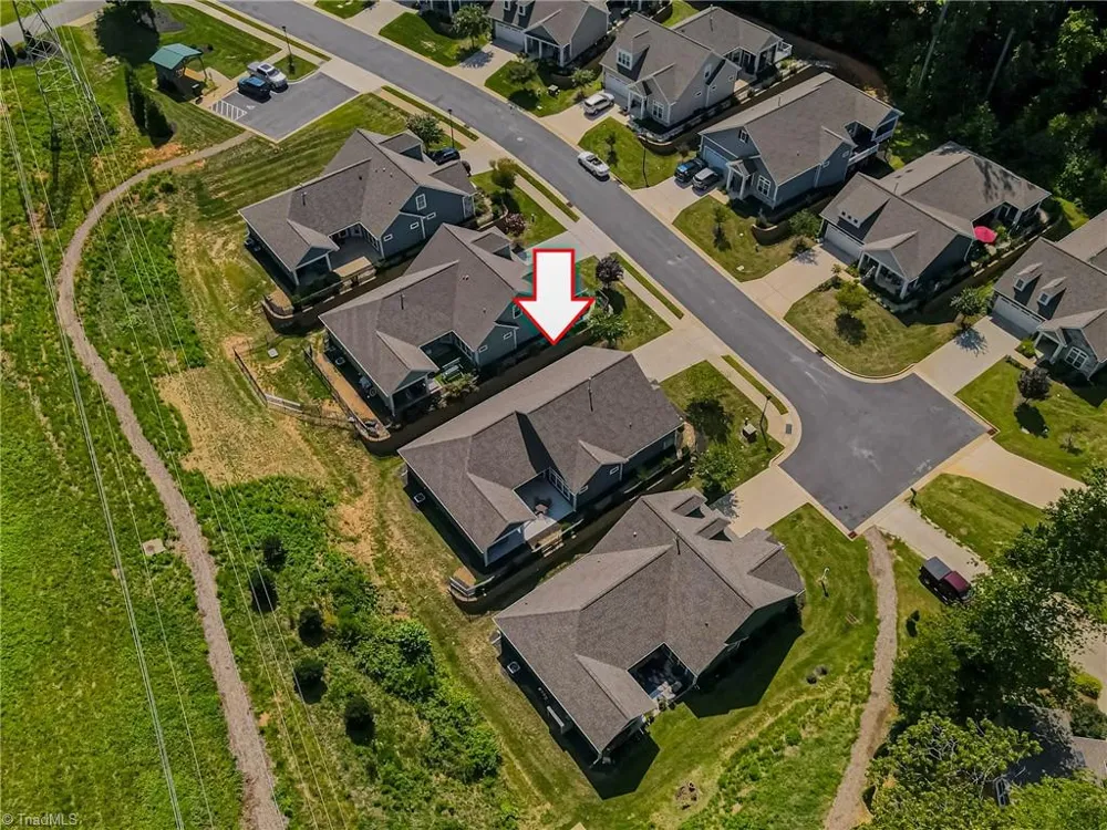 2438 Albemarle Court Winston-Salem, NC 27106