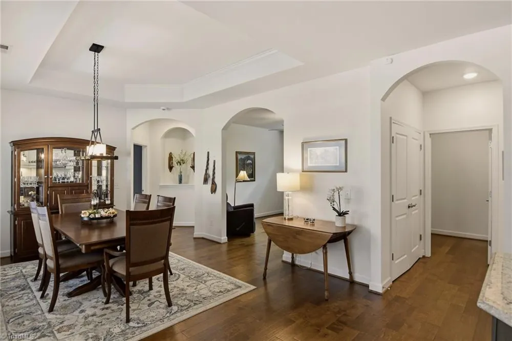 2438 Albemarle Court Winston-Salem, NC 27106