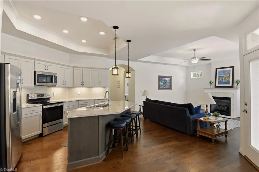 2438 Albemarle Court Winston-Salem, NC 27106