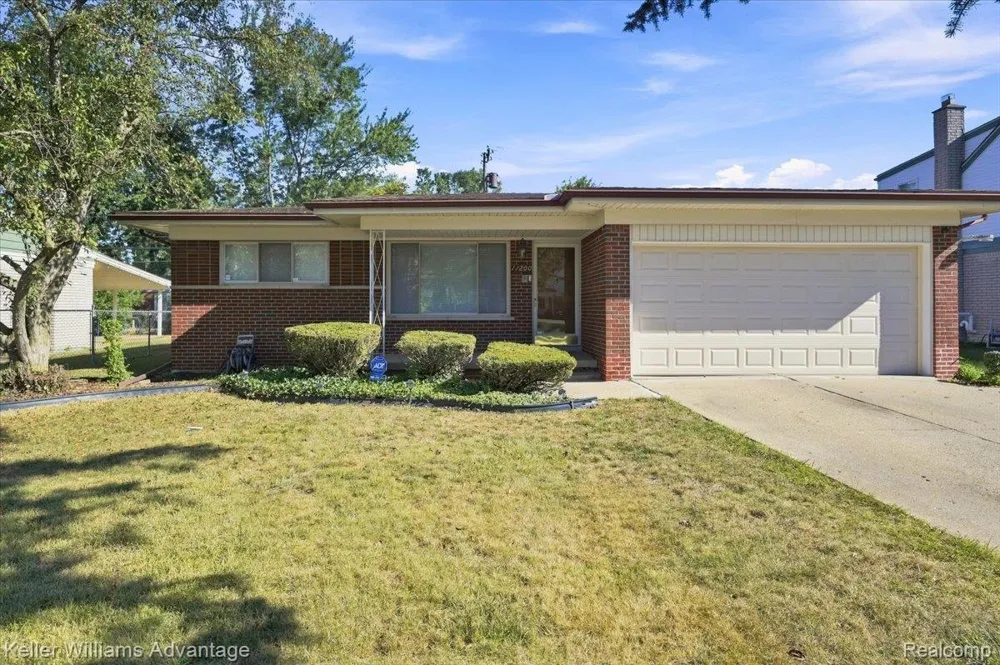 17200 Evans Street Southfield City, MI 48076