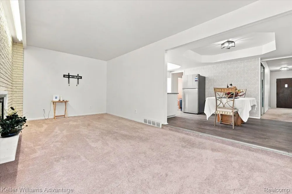 17200 Evans Street Southfield City, MI 48076