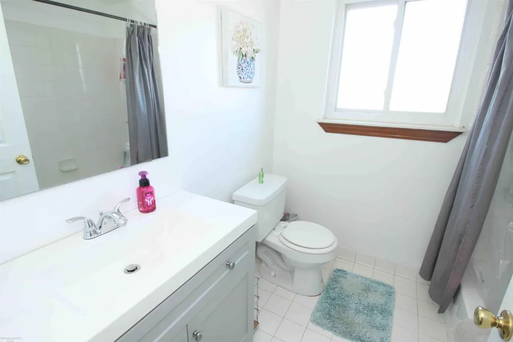 19309 S. Highlite Drive Clinton Charter Township, MI 48035