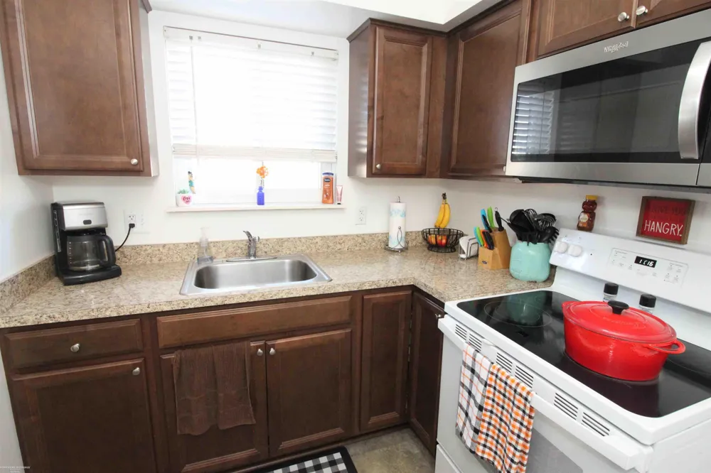 19309 S. Highlite Drive Clinton Charter Township, MI 48035