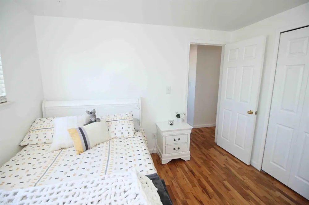19309 S. Highlite Drive Clinton Charter Township, MI 48035