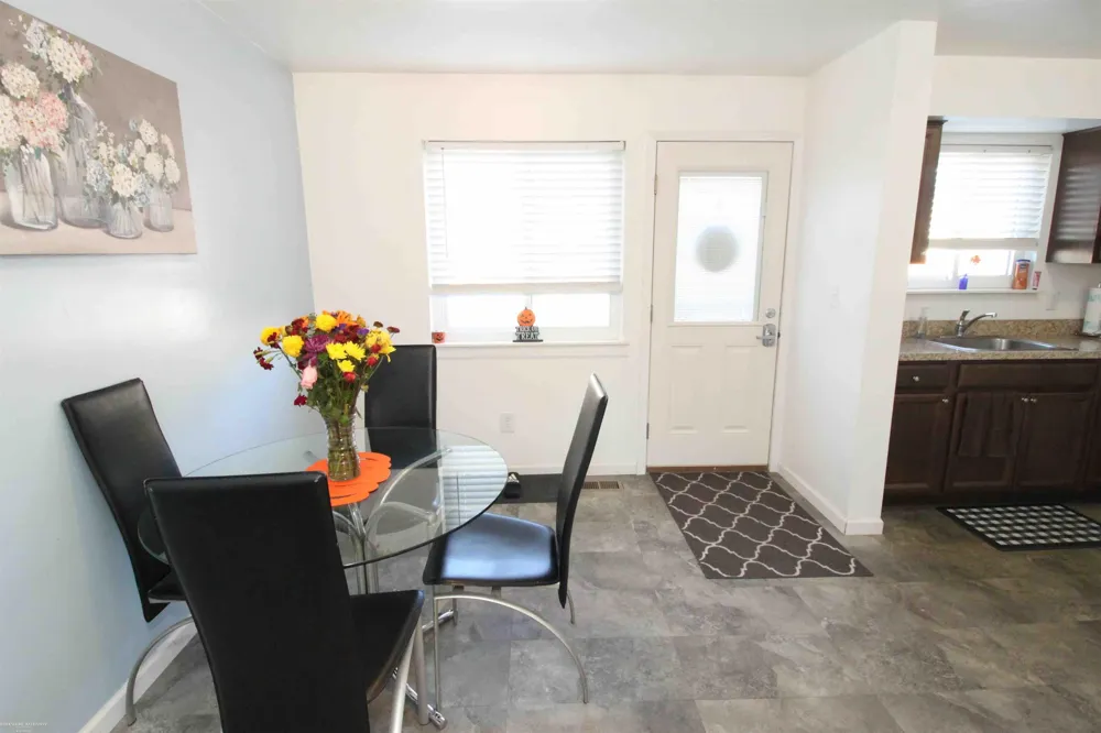 19309 S. Highlite Drive Clinton Charter Township, MI 48035