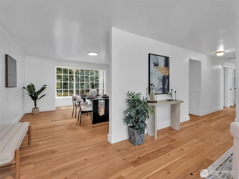 17408 NE 160th Place Woodinville, WA 98072