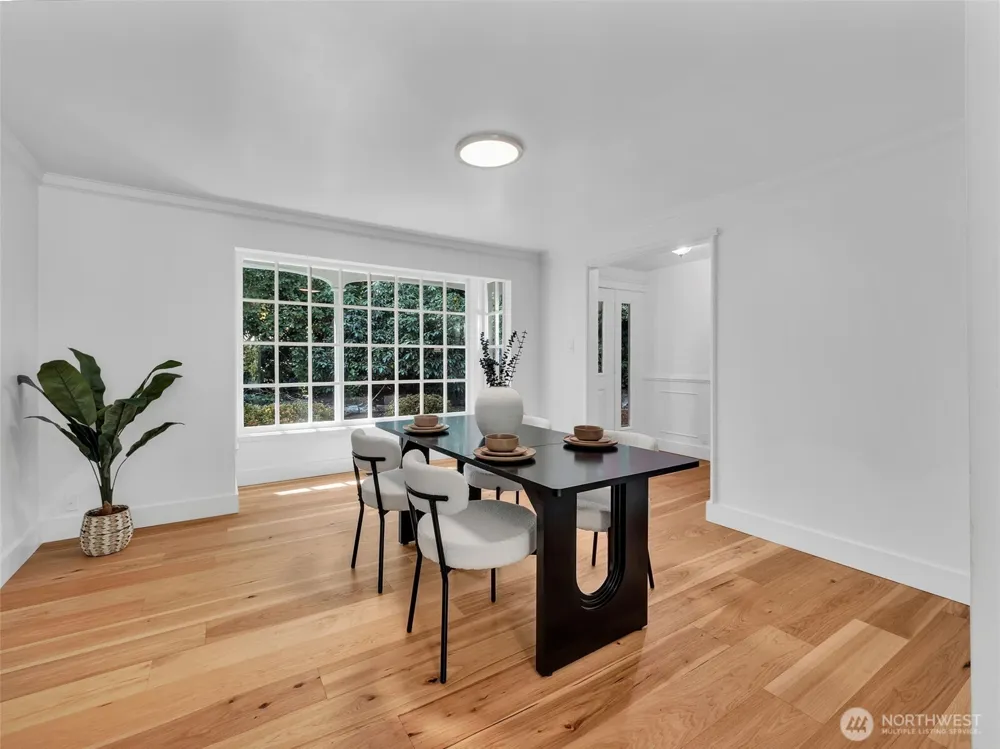 17408 NE 160th Place Woodinville, WA 98072