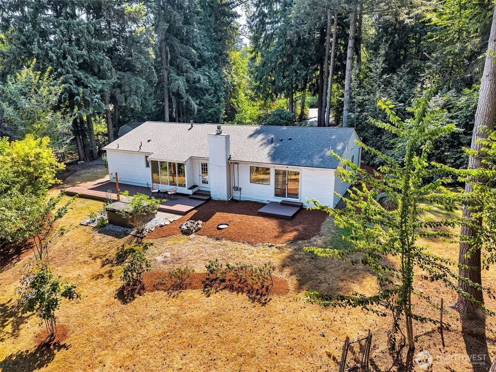 17408 NE 160th Place Woodinville, WA 98072