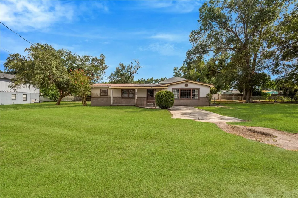 418 EUCLID AVENUE Seffner, FL 33584