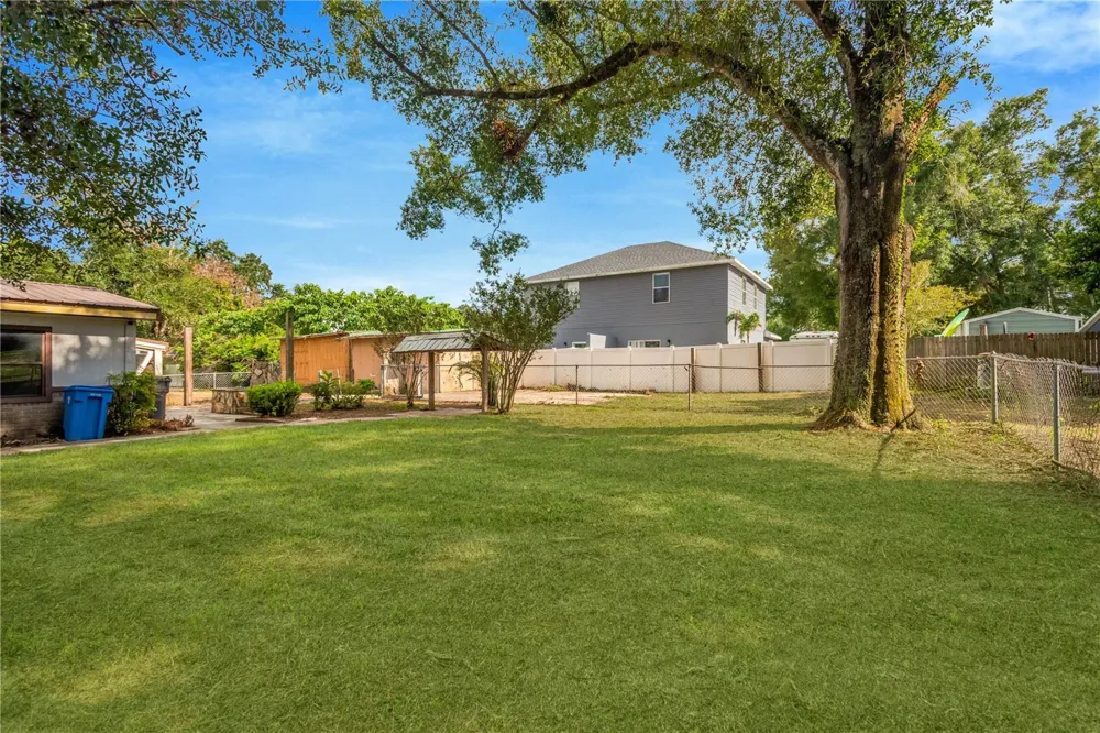 418 EUCLID AVENUE Seffner, FL 33584