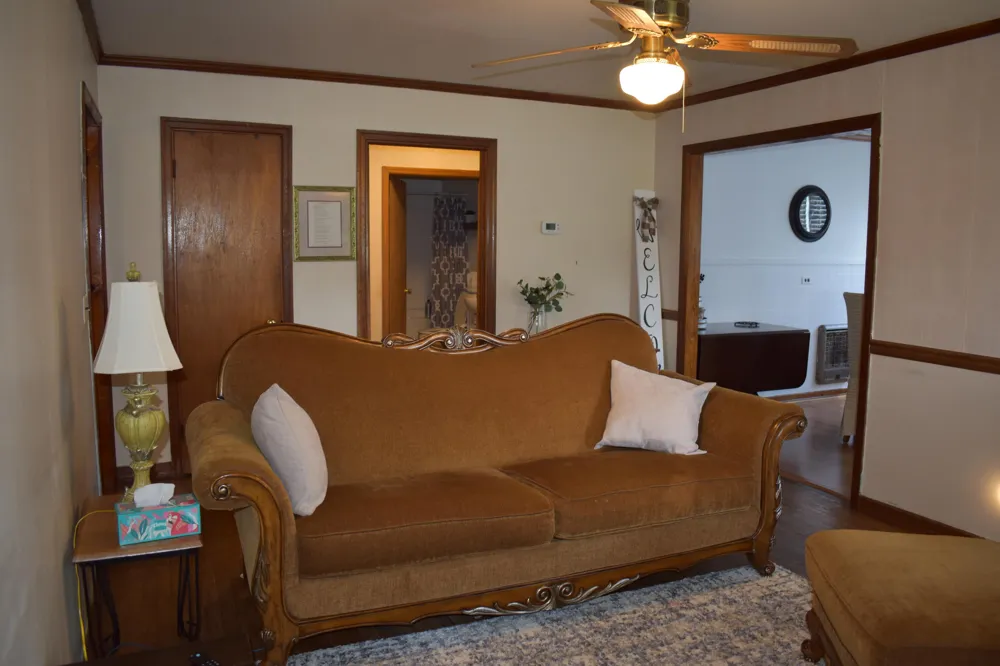 11 Cumberland Avenue Pikeville, TN 37367