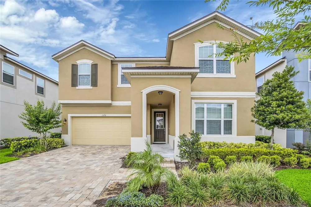 1576 NASSAU POINT TRAIL Kissimmee, FL 34747