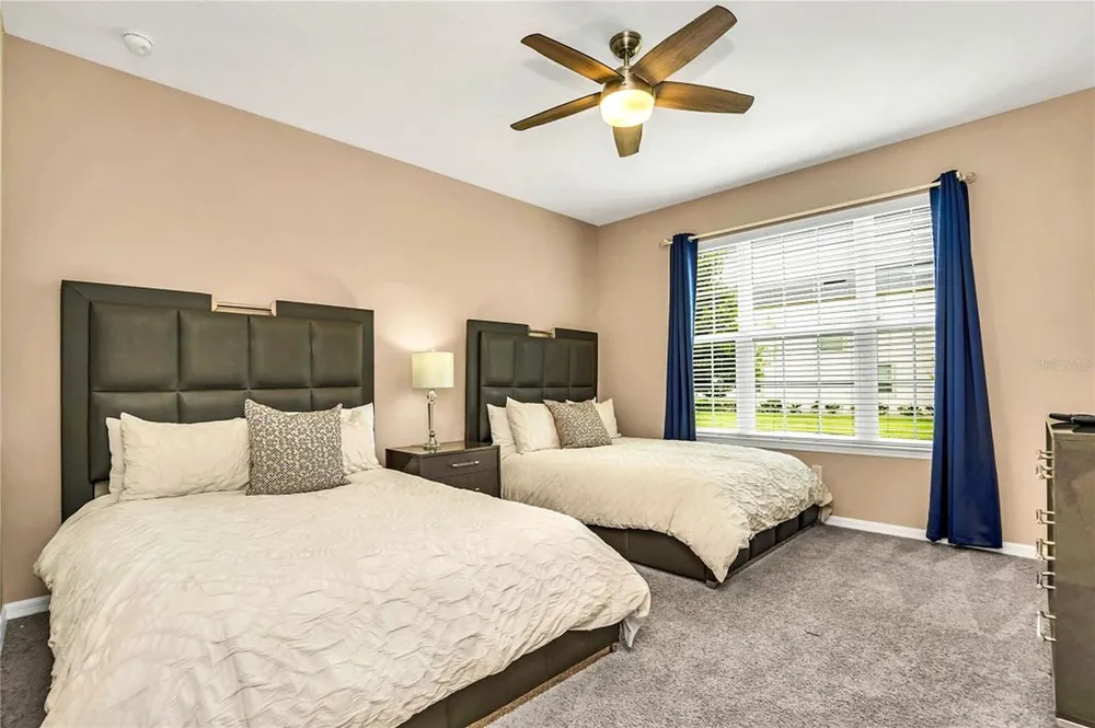 1576 NASSAU POINT TRAIL Kissimmee, FL 34747